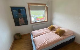 Cosy House Near Airport